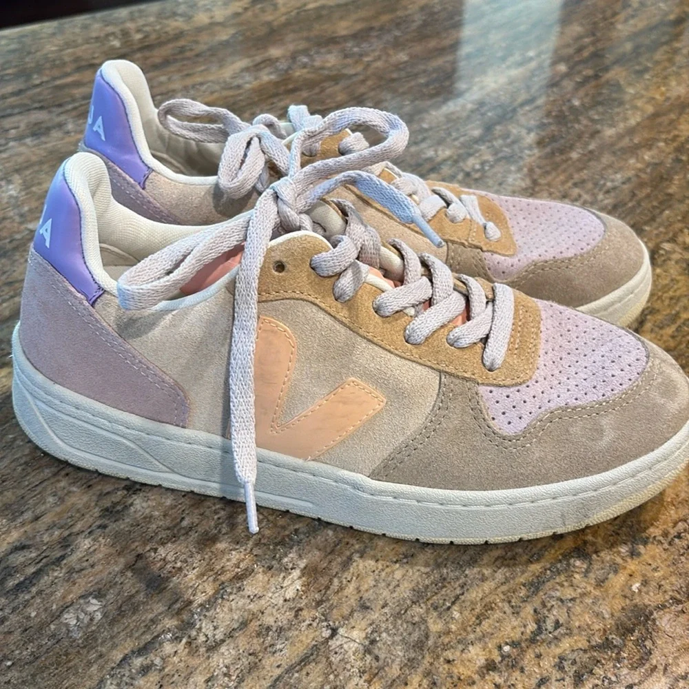 Veja V-10 Sneaker Multi-Color Peach Suede Sz 7 Women’s - Picture 1 of 8